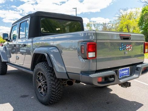 Used 2021 Jeep Gladiator Sport AWD/4WD image 8