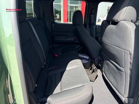 Used 2026 Nissan Frontier PRO-4X w/ Pro-4x Convenience Package AWD/4WD image 9