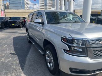 Used 2019 Chevrolet Suburban LT w/ LT Signature Package video 1