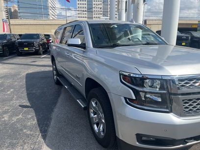 Used 2019 Chevrolet Suburban LT w/ LT Signature Package