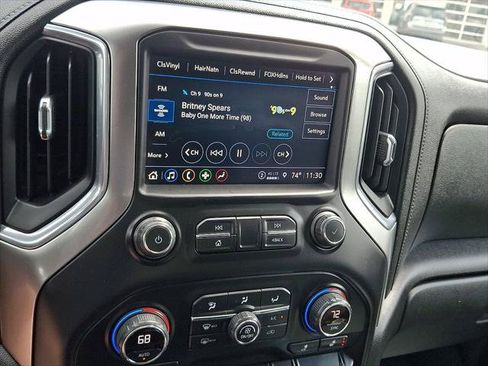 Used 2021 Chevrolet Silverado 1500 LT Trail Boss w/ Convenience Package II AWD/4WD image 18