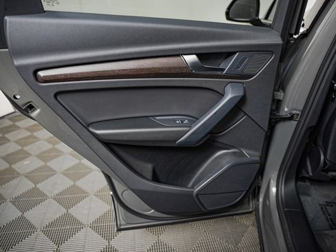 Certified 2023 Audi Q5 2.0T Premium w/ Convenience Package image 21