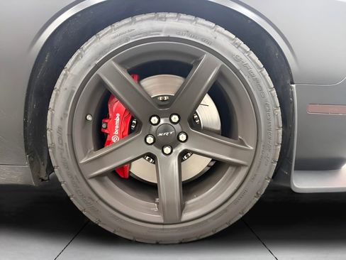 Used 2019 Dodge Challenger SRT Hellcat image 21