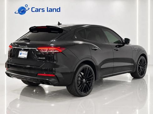 Used 2022 Maserati Levante Modena S AWD/4WD image 3