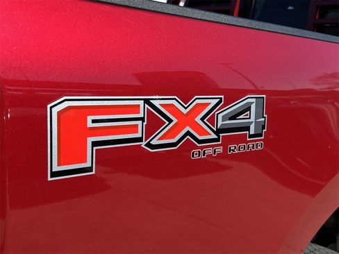 Used 2023 Ford F250 King Ranch w/ Chrome Package image 8