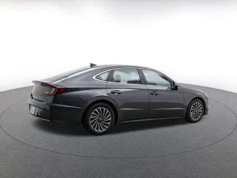 Used 2025 Hyundai Sonata SEL FWD image 9