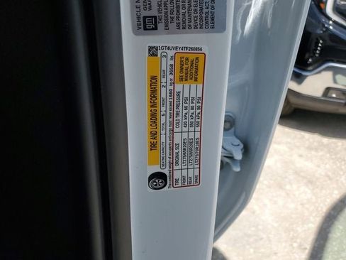 New 2026 GMC Sierra 3500 AT4 w/ AT4 Premium Plus Package AWD/4WD image 33
