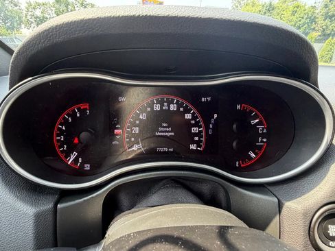 Used 2020 Dodge Durango SXT AWD/4WD image 18