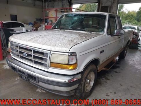 Used 1995 Ford F150 2WD SuperCab image 2