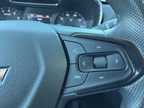 Used 2023 Chevrolet TrailBlazer LT FWD image 27