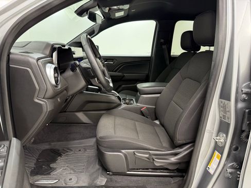 Used 2023 Chevrolet Colorado LT w/ LT Convenience Package image 17