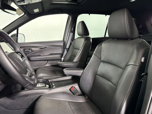 Used 2021 Honda Passport Touring image 4