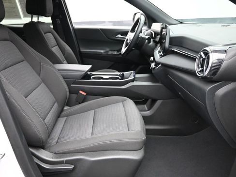 Certified 2025 Chevrolet Equinox LT image 7