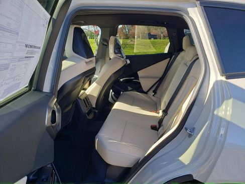 New 2026 BMW X3 M50 w/ Premium Package image 7