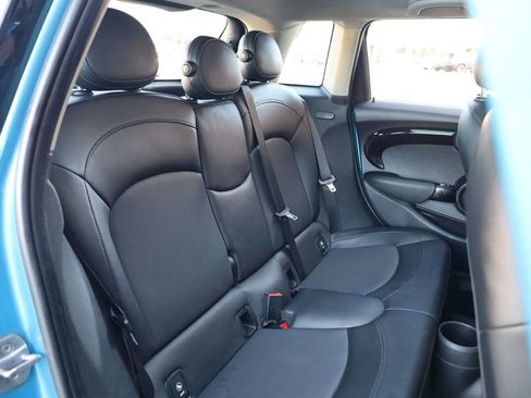 Used 2019 MINI Cooper 4-Door Hardtop image 21