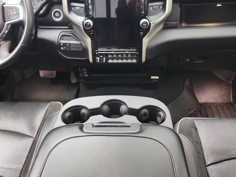Used 2023 RAM 3500 Laramie image 20