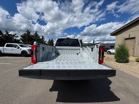 Used 2025 Ford F250 Platinum AWD/4WD image 11
