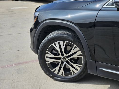 Used 2026 Mercedes-Benz GLB 250 image 5