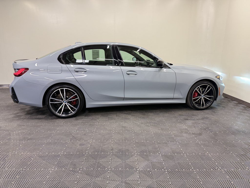Used 2023 BMW 330i xDrive Sedan w/ M Sport Package AWD/4WD image 11