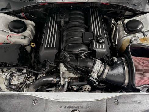 Used 2019 Dodge Charger Scat Pack w/ Plus Group image 18