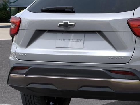 New 2026 Chevrolet Trax ACTIV FWD image 14