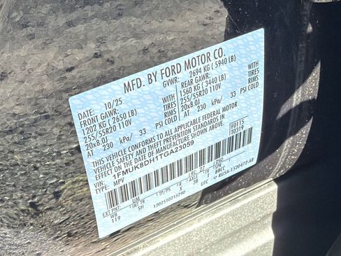 New 2026 Ford Explorer Active w/ Active Comfort Package image 34