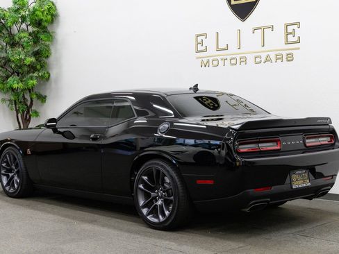 Used 2023 Dodge Challenger R/T Scat Pack image 3
