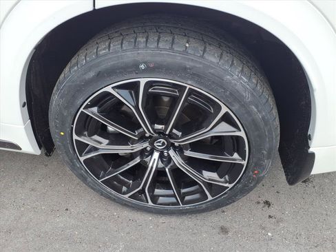 Certified 2025 MAZDA CX-70 3.3 Turbo S w/ Premium Package image 19