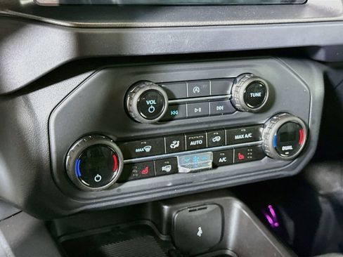 Used 2025 Ford Bronco Big Bend AWD/4WD image 8