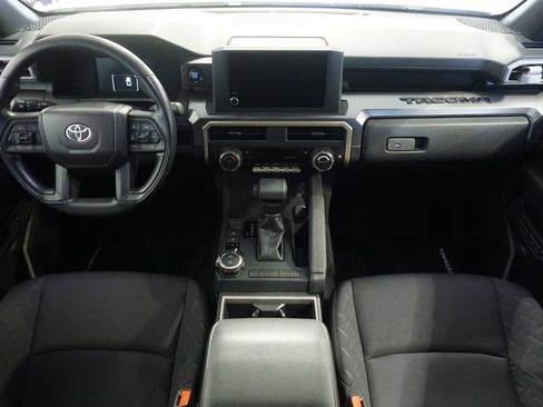 Used 2025 Toyota Tacoma SR5 image 23