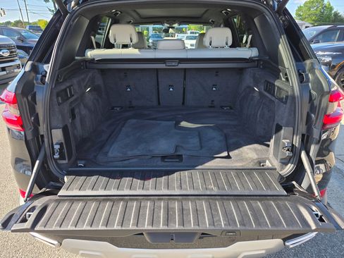 Used 2019 BMW X5 xDrive40i w/ Premium Package 2 AWD/4WD image 35