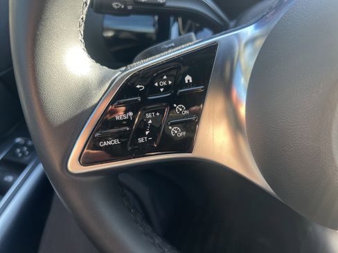 Used 2025 Mercedes-Benz GLA 250 image 19