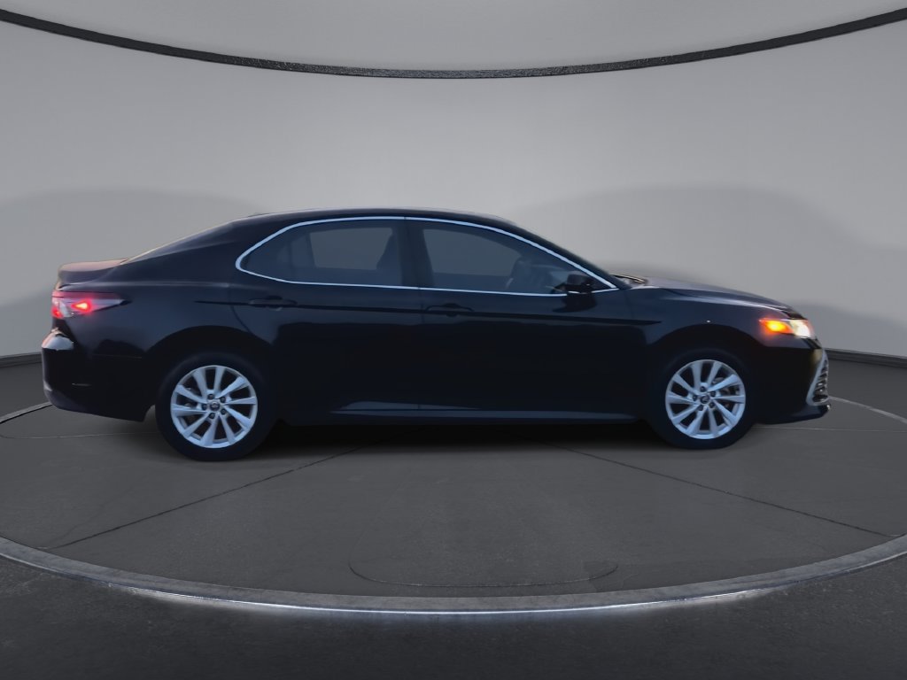 Used 2024 Toyota Camry LE w/ Convenience Package FWD image 9