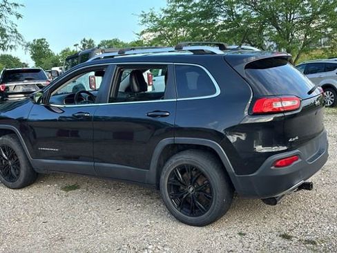 Used 2014 Jeep Cherokee Limited w/ Luxury Group AWD/4WD image 5