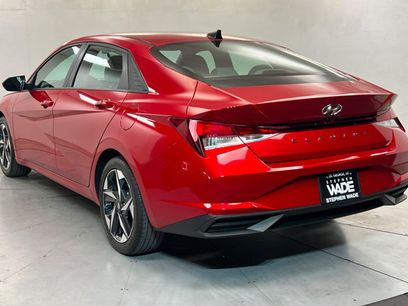 Used 2023 Hyundai Elantra SEL w/ Convenience Package
