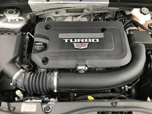 Certified 2025 Cadillac XT4 Premium Luxury image 20