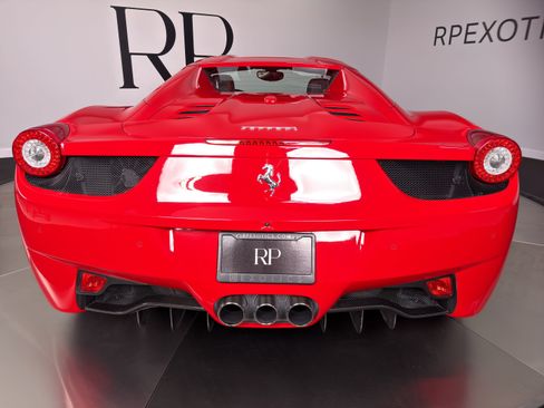 Used 2012 Ferrari 458 Spider RWD image 22
