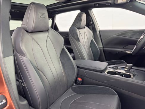 Used 2023 Lexus RX 500h F Sport w/ Accessory Package (2T) image 37