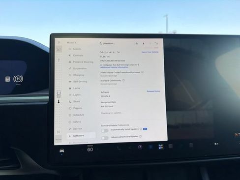 Used 2022 Tesla Model X AWD/4WD image 30