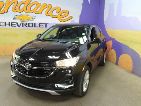 Used 2023 Buick Encore GX Preferred w/ Cold Weather Comfort Package AWD/4WD image 4