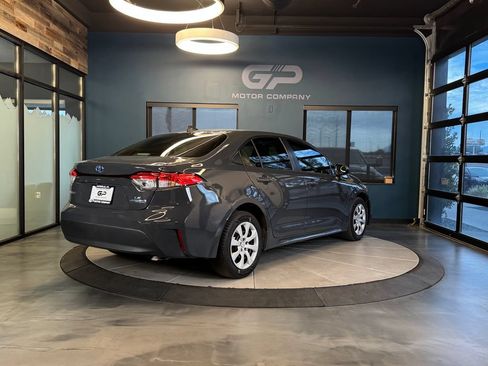 Used 2023 Toyota Corolla LE FWD image 3
