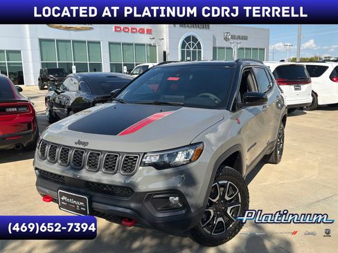 New 2026 Jeep Compass Trailhawk AWD/4WD image 1