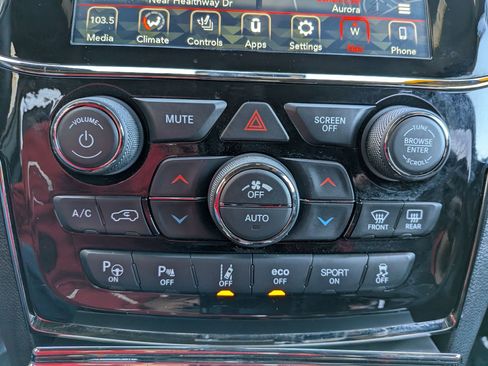 Used 2019 Jeep Grand Cherokee High Altitude image 23