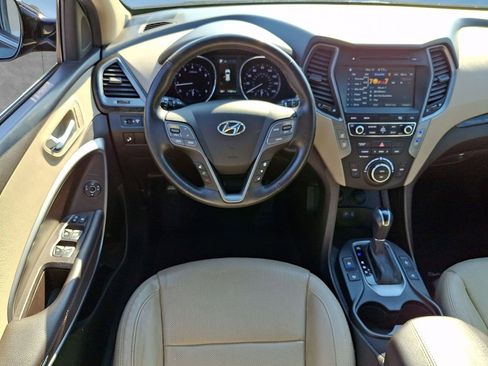 Used 2017 Hyundai Santa Fe Sport w/ 2.4L Tech Package 04 AWD/4WD image 11
