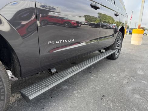 New 2027 Ford Expedition Max Platinum w/ Driver's Package RWD image 27