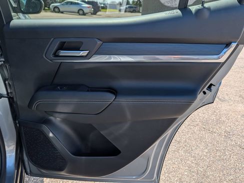 New 2026 GMC Terrain Elevation FWD image 25