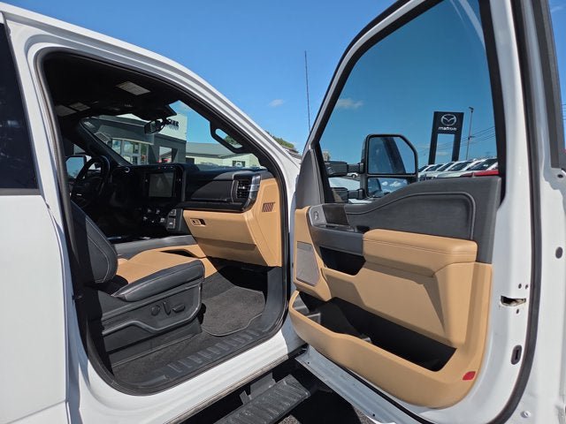 Used 2023 Ford F250 Lariat w/ Lariat Ultimate Package AWD/4WD image 14