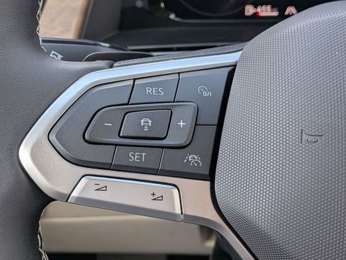 New 2026 Volkswagen Atlas SE FWD image 27