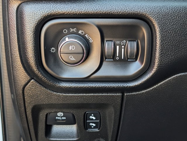 Used 2019 RAM 1500 Rebel w/ Rebel Level 2 Equipment Group AWD/4WD image 21