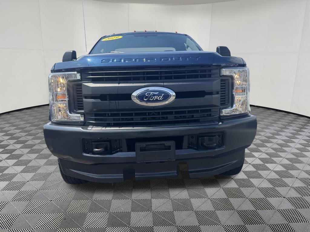 Used 2019 Ford F350 XL w/ Power Equipment Group AWD/4WD image 14